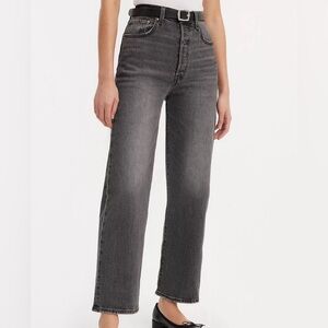 Levi’s Ribcage Straight Washed Black. Size 29, Length 29